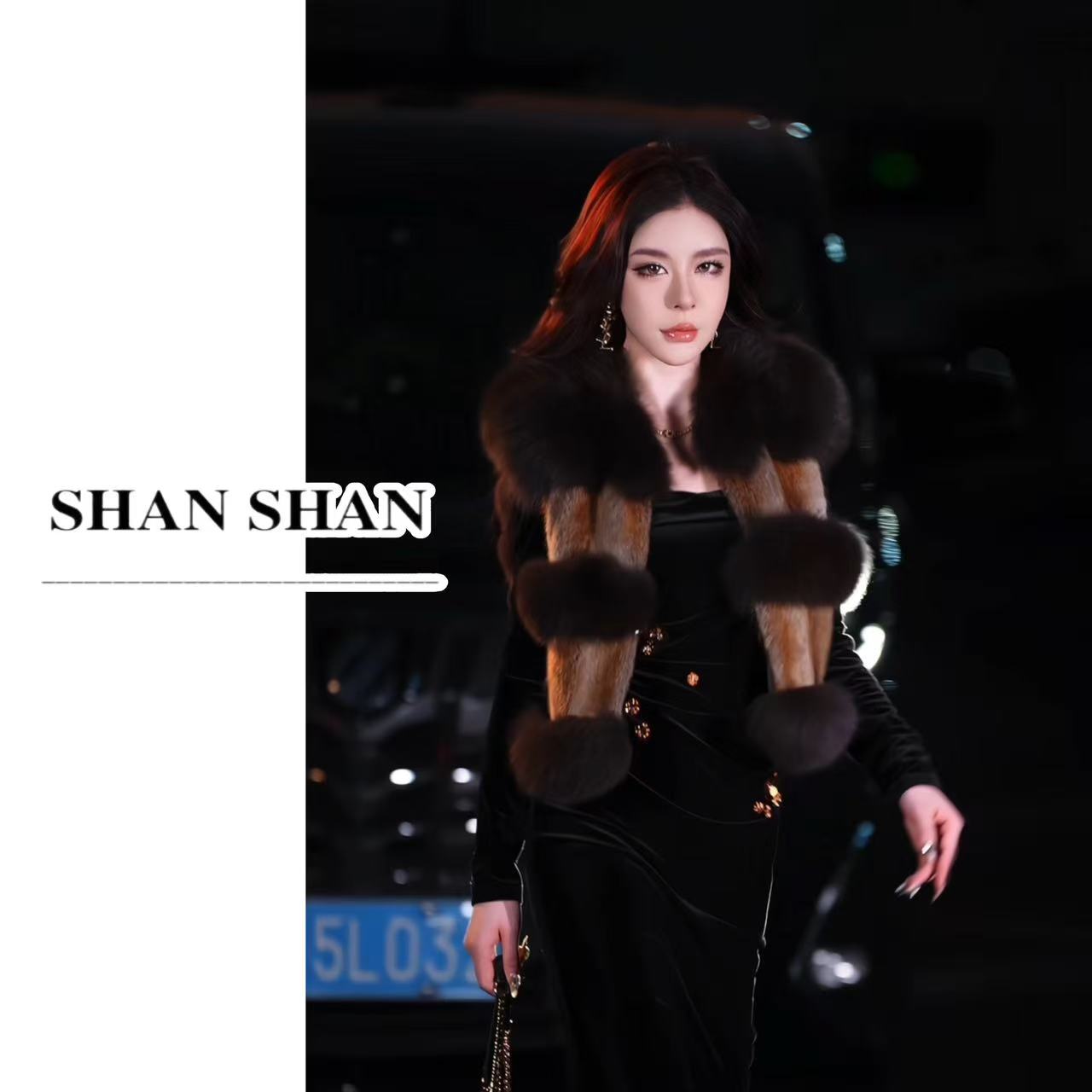 SS姗姗 秋冬狐狸毛拼貂保暖大气设计皮草短外套女 51070337