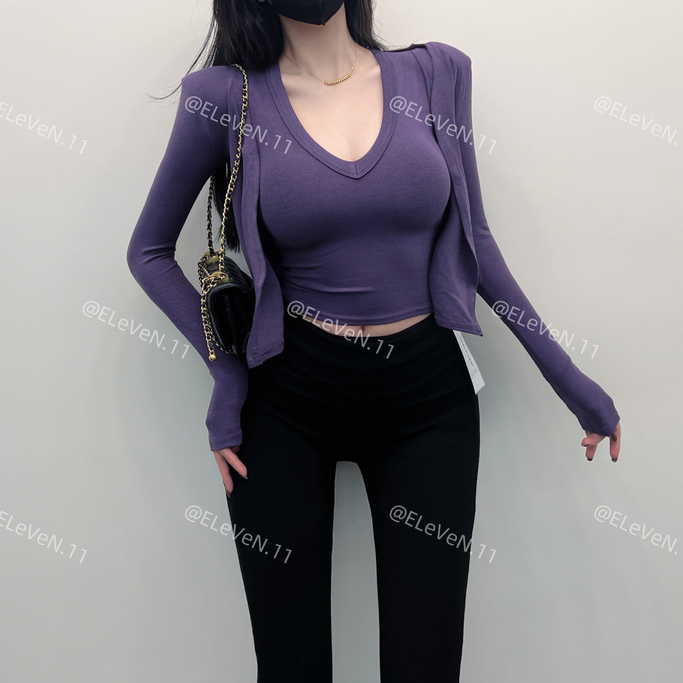 洋气～百搭垫肩上衣V领背心垫肩开衫长袖T恤两件套短款女春秋新