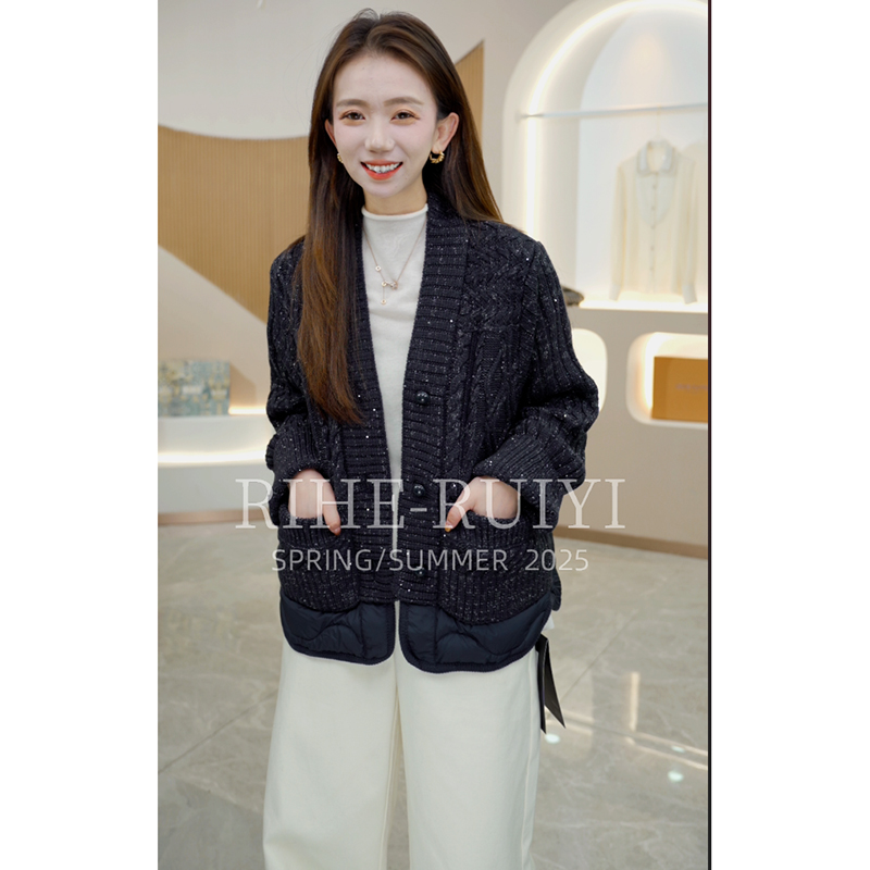 R H 【亮片扭花】复古羊毛拼白鹅绒气质显瘦羽绒服24076S