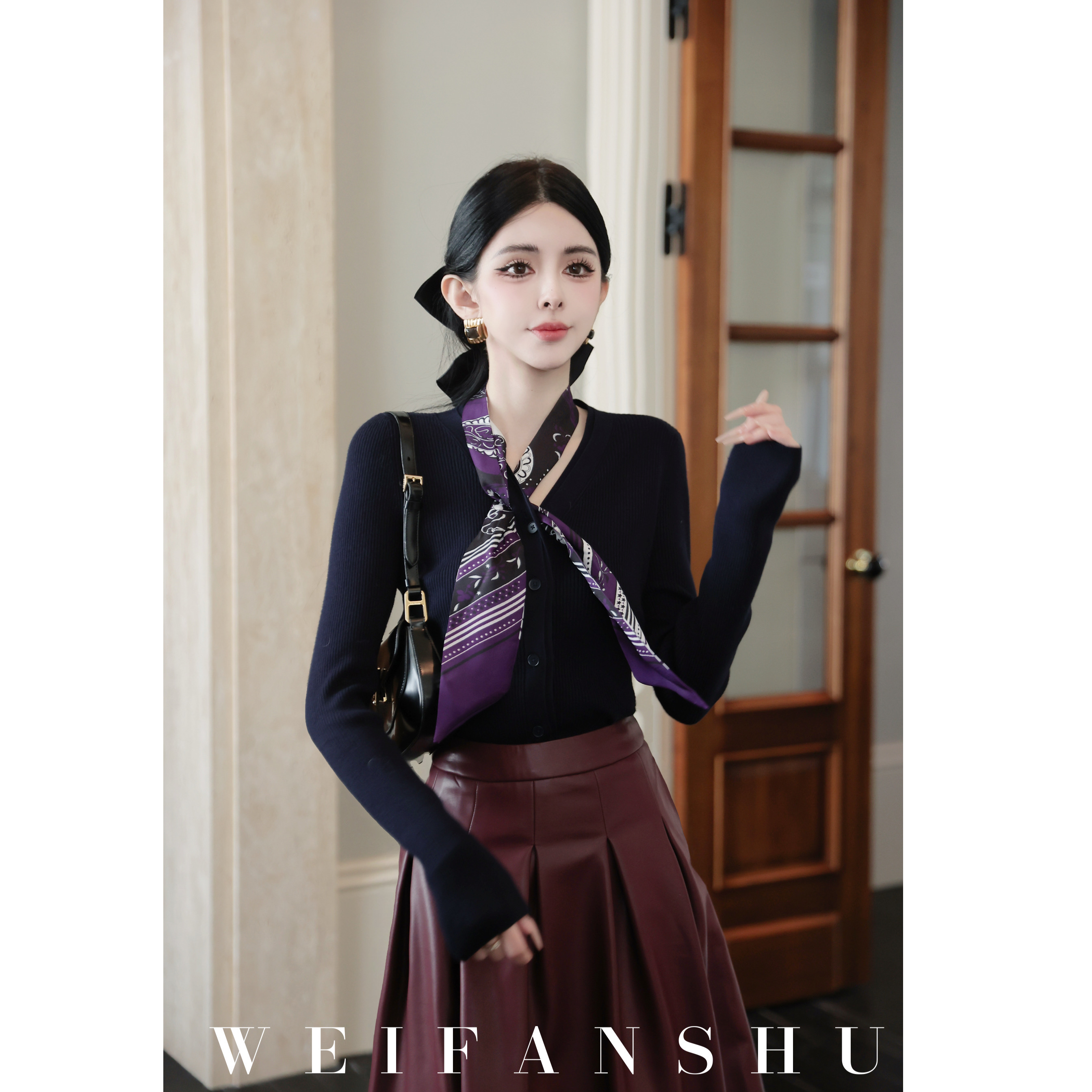 WEIFANSHU/魏凡舒【智性氛围】早秋新款时尚百搭修身显瘦针织上衣