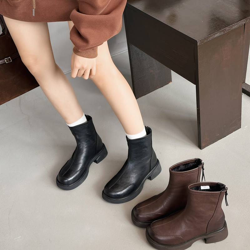 新1018-2秋冬新款时尚洋气瘦瘦靴软底粗跟短靴女加绒保暖平底舒适