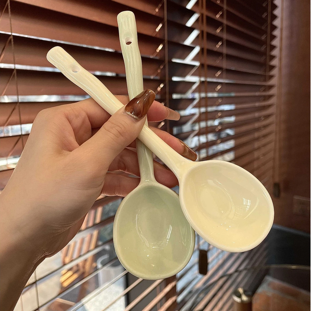 【颜值推荐】奶油风陶瓷长柄勺调羹汤勺家用可爱甜品勺圆头高颜值