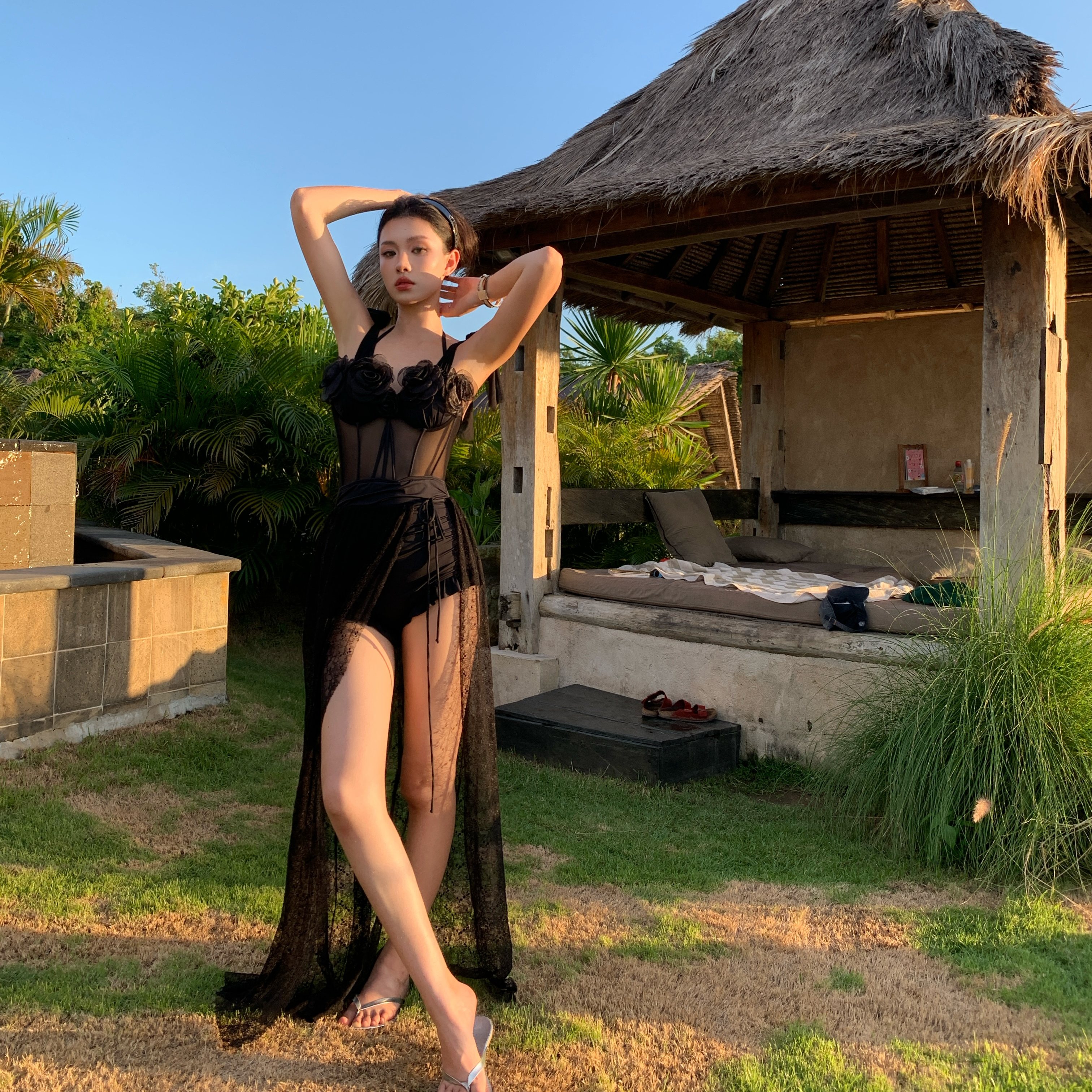 2025新款氛围度假泳衣性感连体泳衣温泉沙滩度假泳衣9355