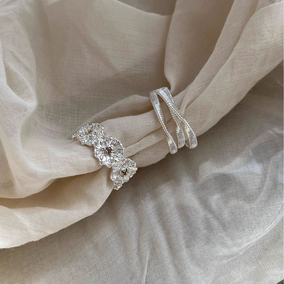 复古多层缠绕戒指肌理花朵戒指女重工高质感指环叠戴冷淡风指环