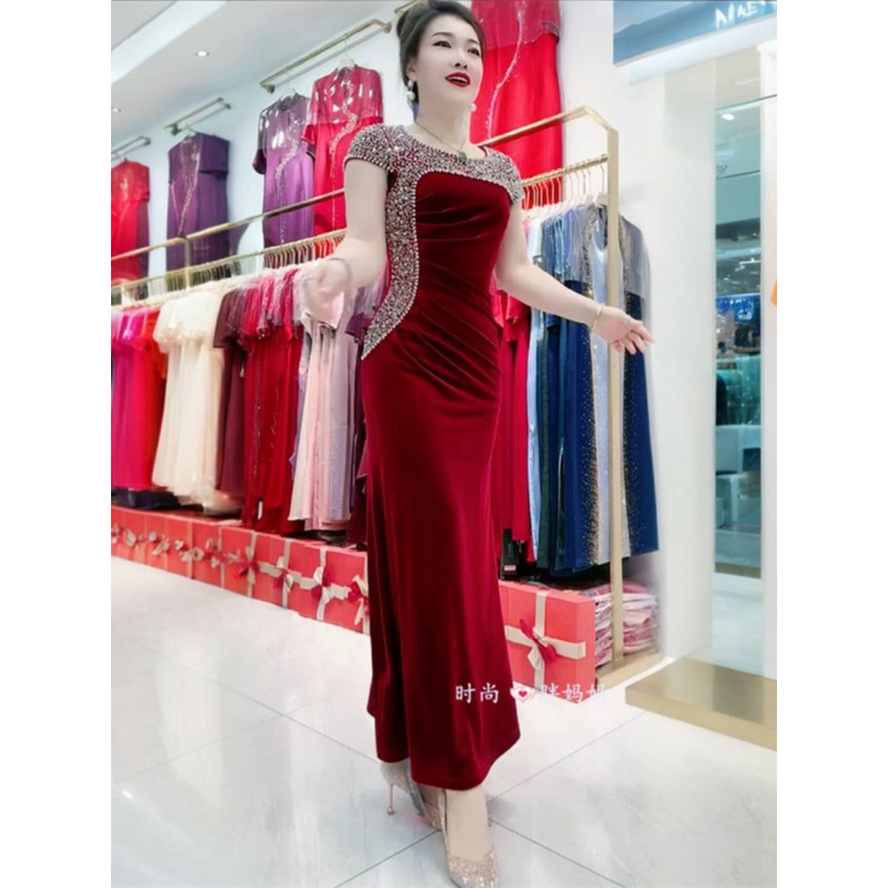 女装的优雅婚纱，优雅婆婆的改良短袖丝绒旗袍，优雅减龄长裙
