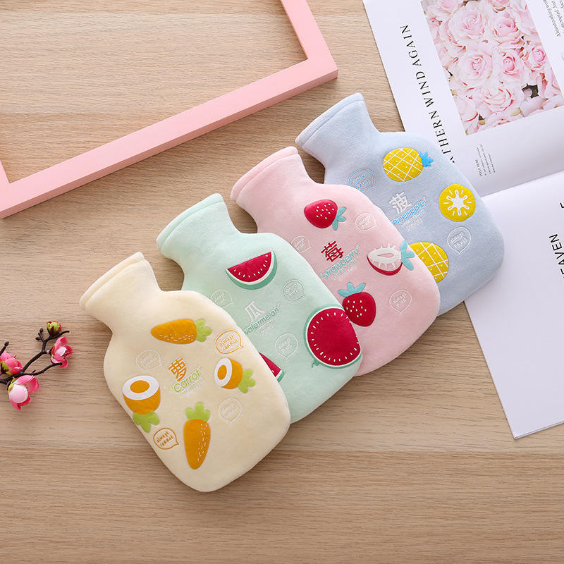 冬季学生保暖神器热敷灌水袋可爱卡通水果橡胶注水热水袋宝宝绒套