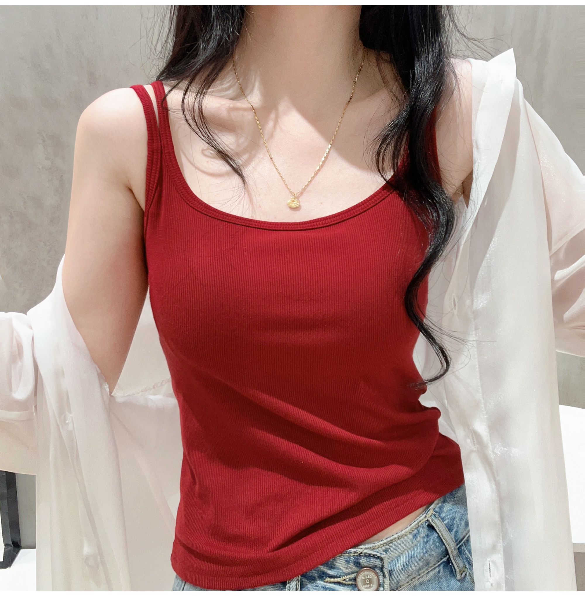 法式红色显瘦气质内搭背心女夏大圆领修身遮副乳短款绝美吊带上衣