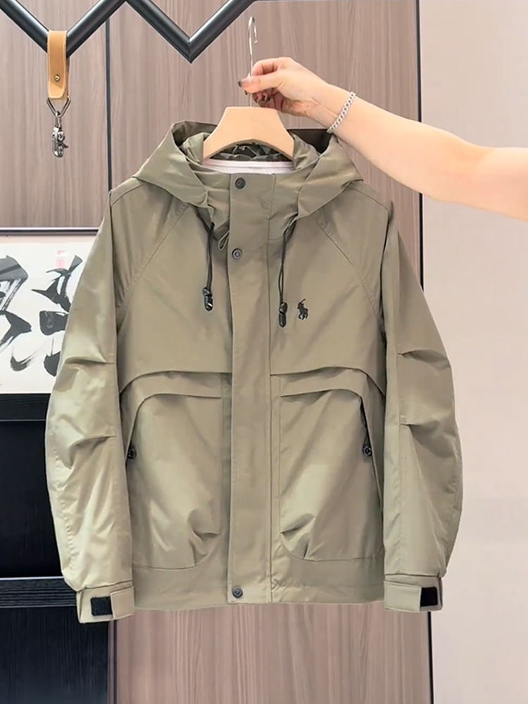 秋季新款冲锋衣男士外套痞帅时尚青年防风连帽夹克休闲工装外套男