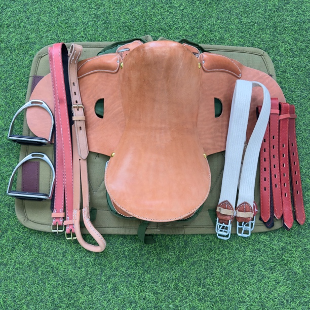 新款大马五花马鞍高品质纯牛皮马鞍一整套马匹装备