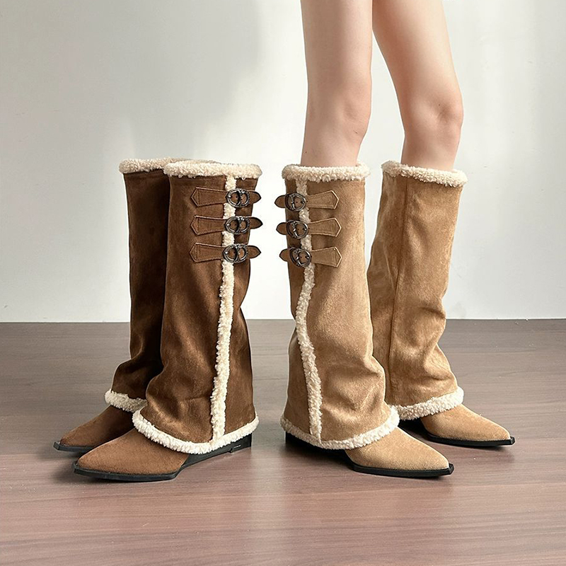 2025秋冬新款尖头高跟时装靴小众设计感不过膝长筒靴皮带扣骑士靴