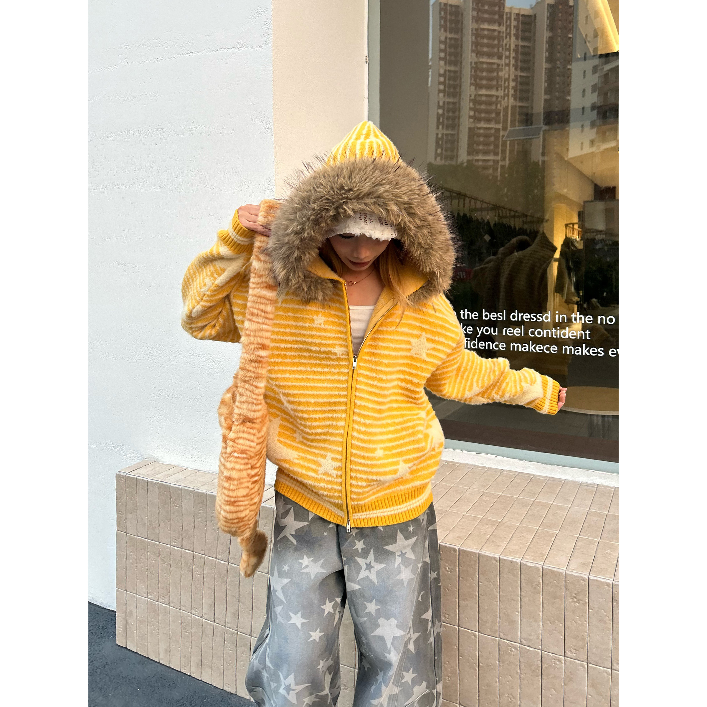 星星条纹大毛领连帽开衫软糯毛衣女秋冬加绒保暖慵懒撞色针织外套