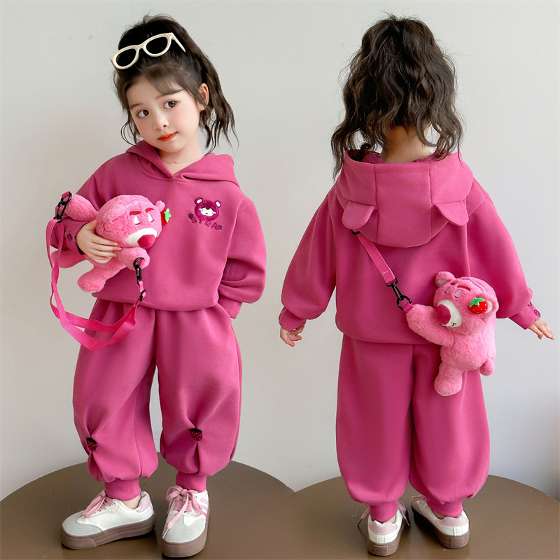 女童草莓熊套装洋气运动儿童休闲连帽卫衣裤子两件套小女孩春秋装