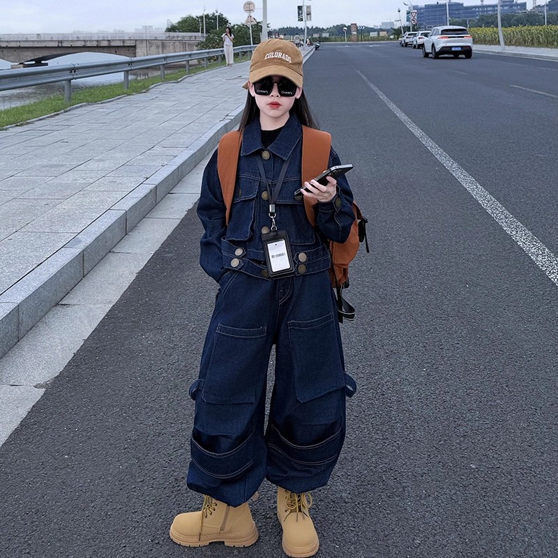 女童2025秋新款时尚复古百搭上衣设计款小众洋气休闲牛仔裤两件套