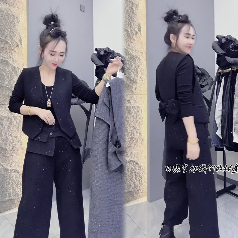 2025秋冬新款时尚显瘦气质网红高档套装女高级百搭宽松大码两件套