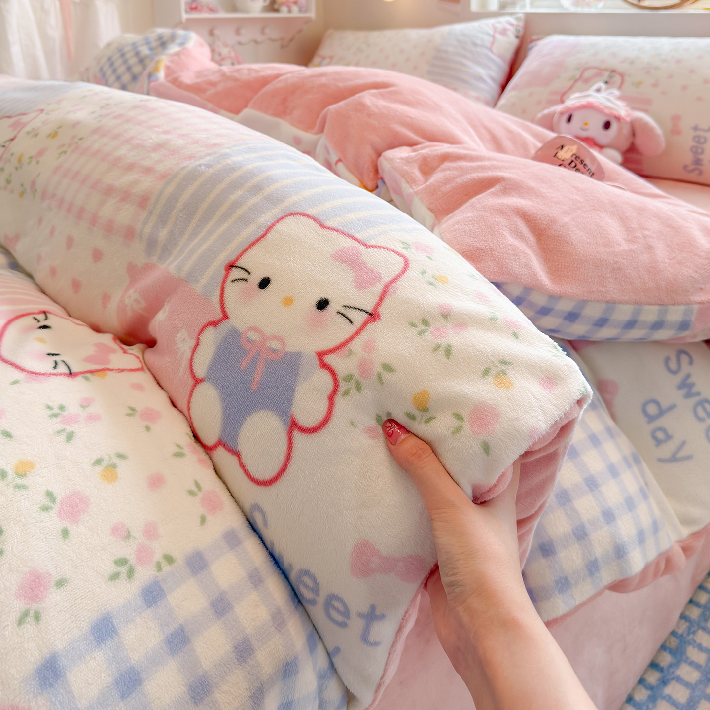 新款高克重牛奶绒四件套冬季加厚法兰绒被套床单人宿舍床品三件套