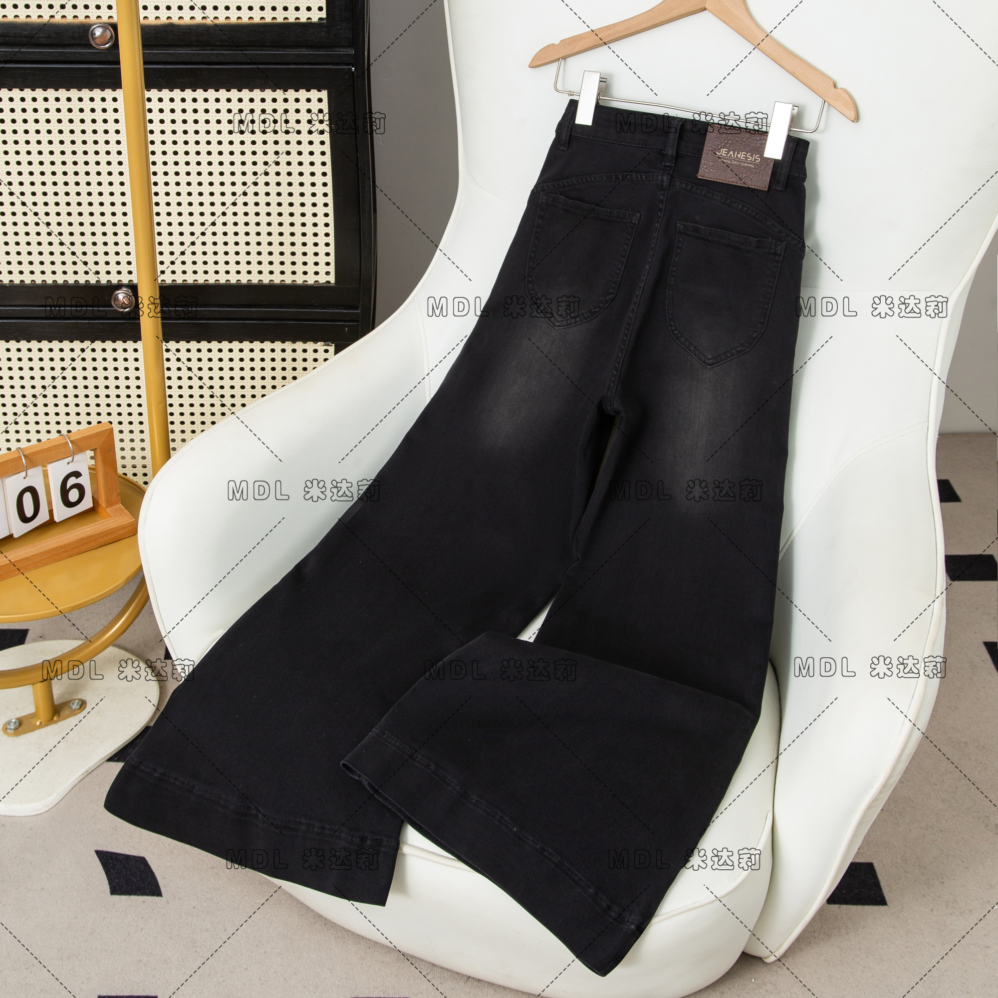 黑色高腰阔腿裤牛仔裤女2025秋季新款网红宽松直筒显瘦长裤潮7926