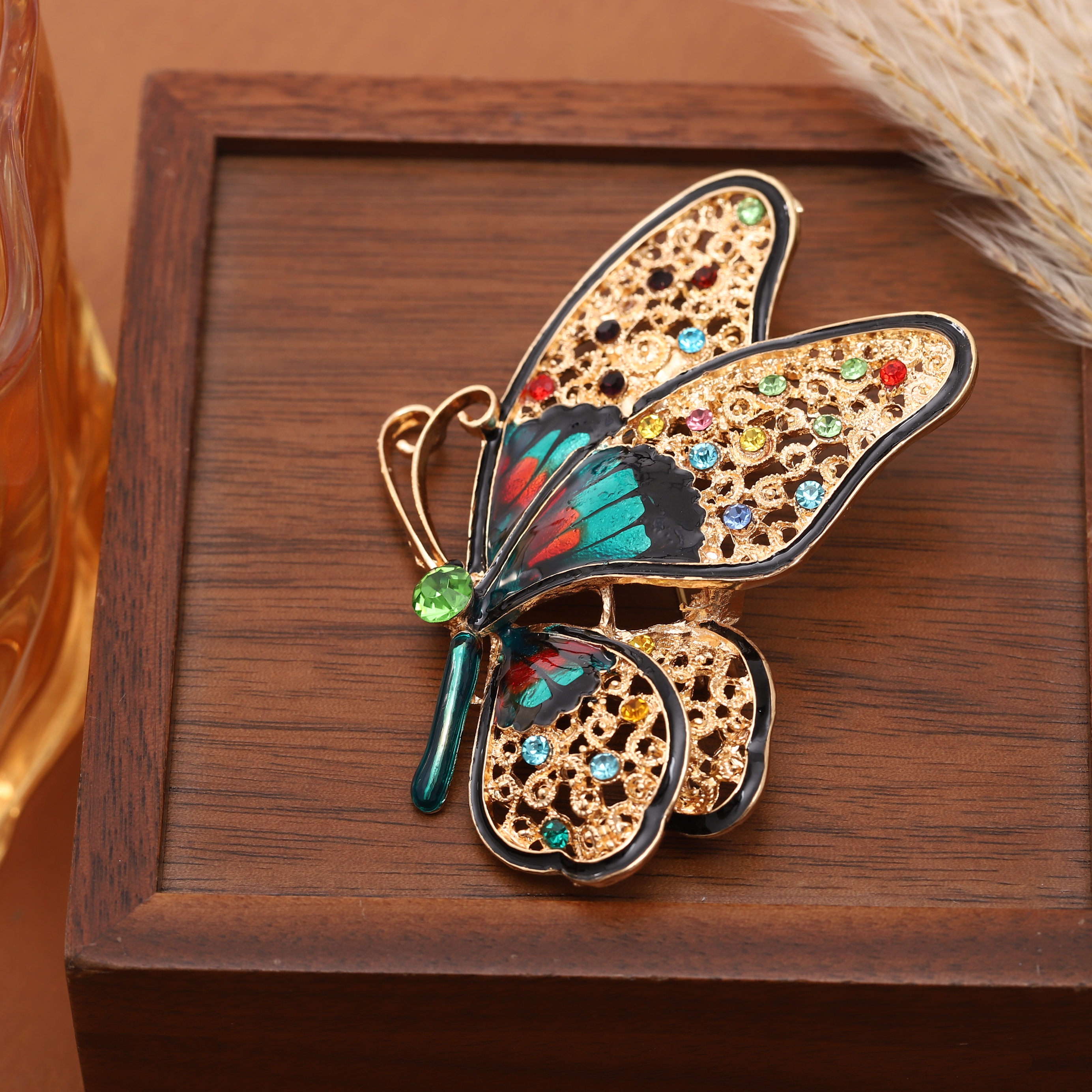 轻奢风时尚新款胸针ZB0289