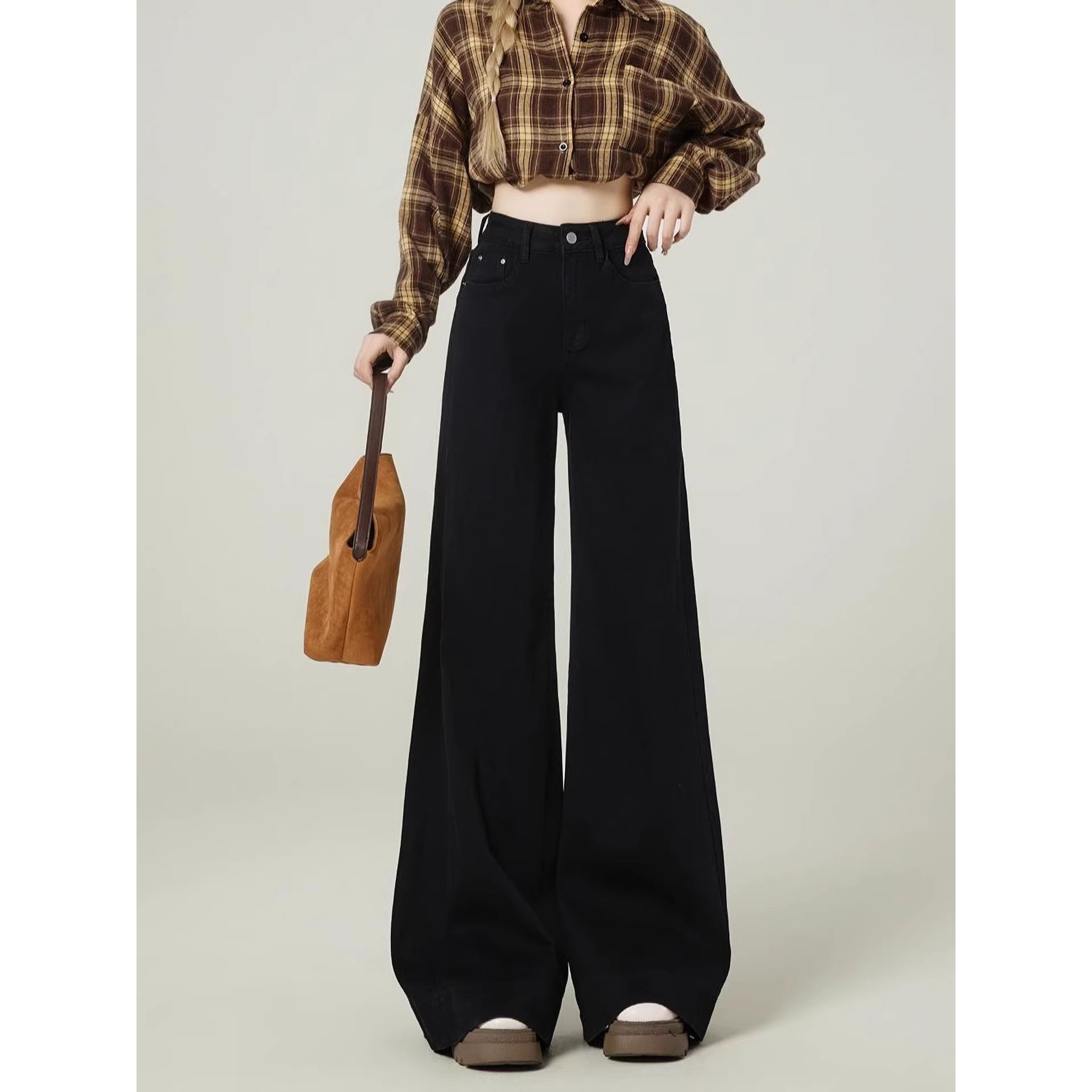 美式黑色直筒微喇牛仔裤女秋季新款胖妹妹mm高腰显瘦宽松喇叭裤子