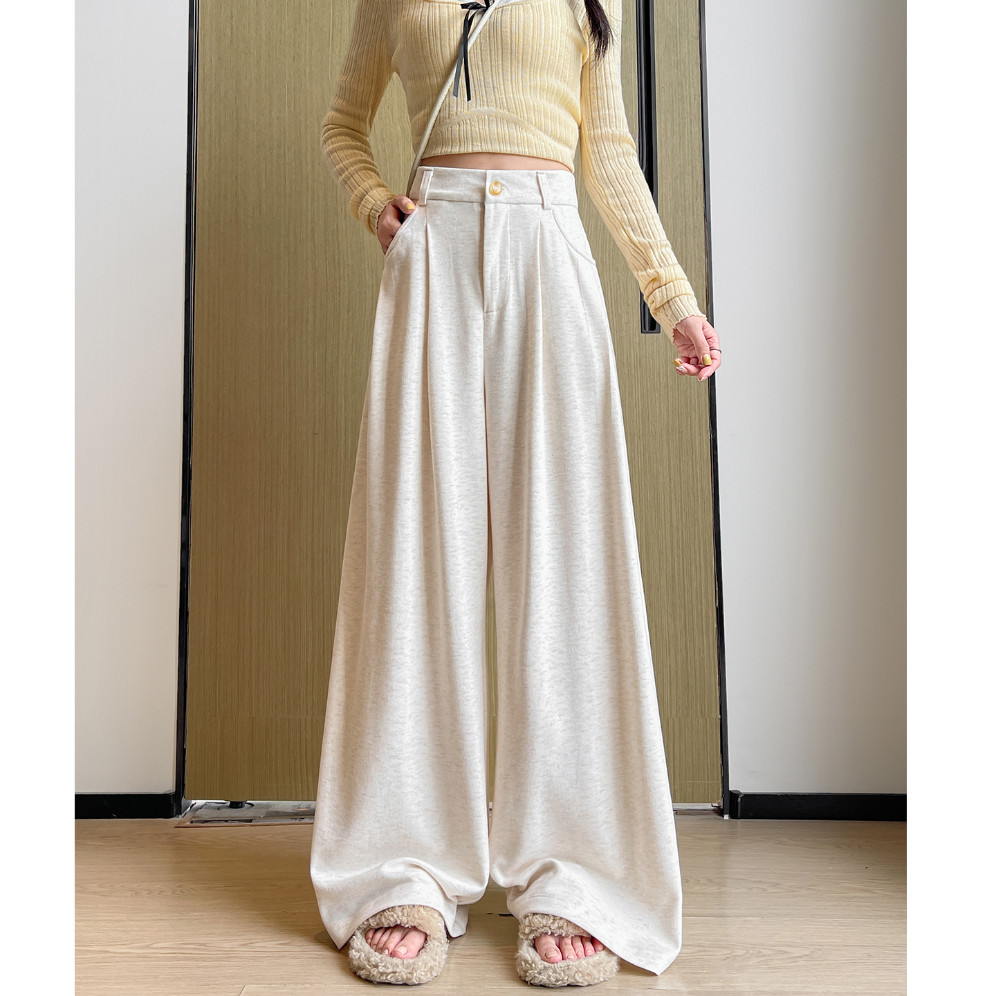 燕麦色休闲运动裤女春秋季2025新款高腰设计感宽松小个子阔腿卫裤