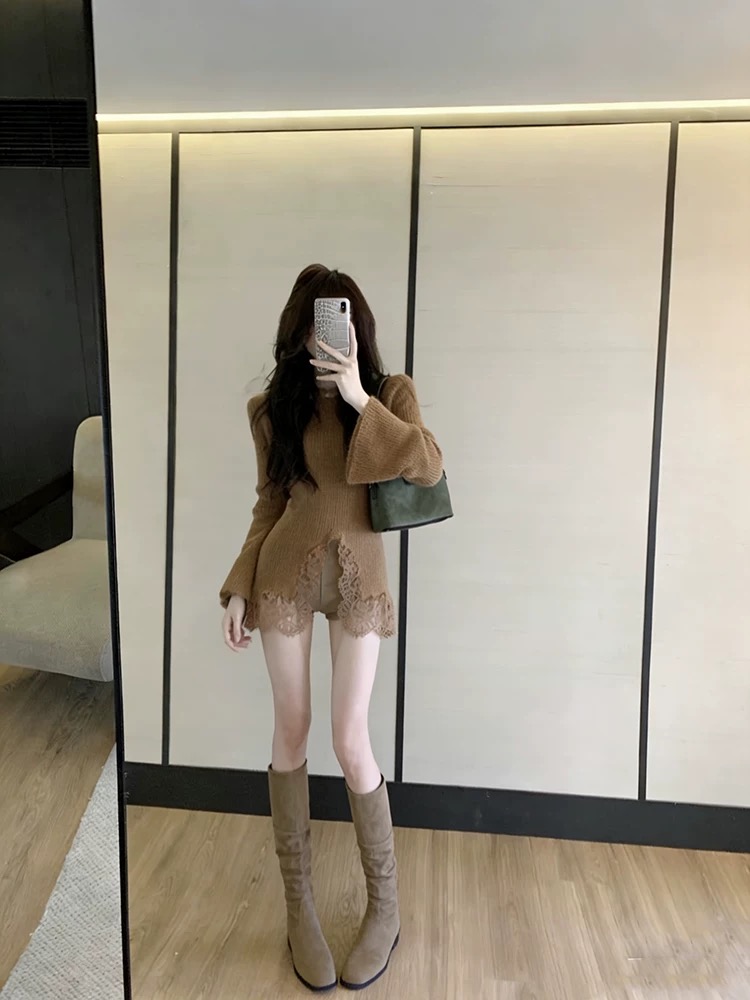 秋季新款小众炸街高级感女装法式蕾丝边拼接修身上衣高腰短裤套装