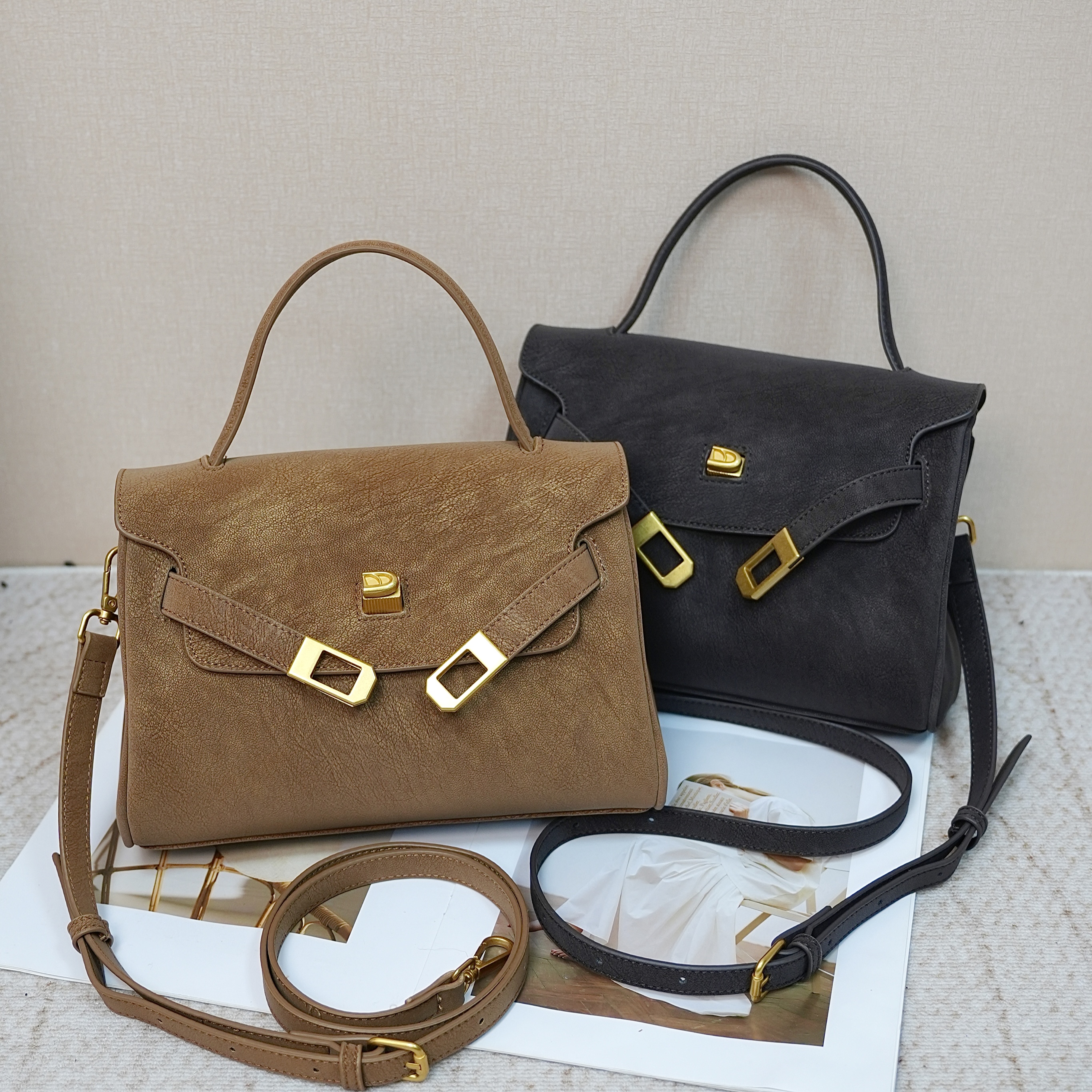 秋冬大容量凯莉包2025新款复古通勤邮差包休闲斜跨女包3358大