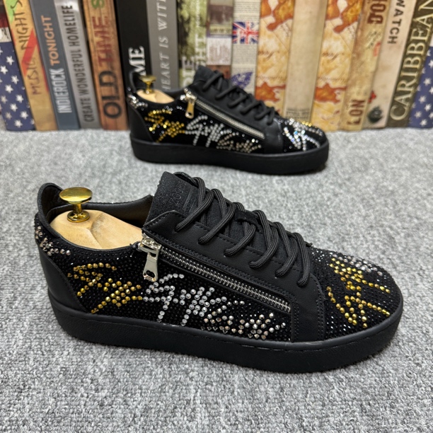 欧洲站新款精品男鞋时尚百搭潮流烫钻男士板鞋舒适防滑耐磨休闲鞋