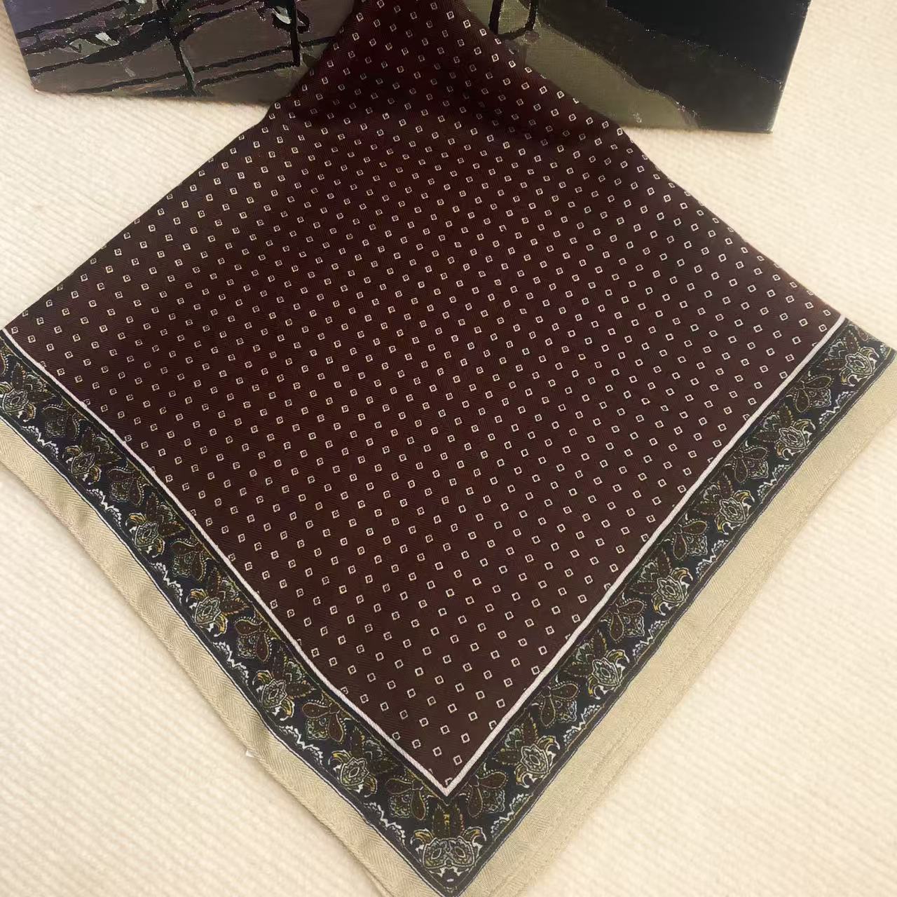 【咖色花边】65*65左小丝巾围巾百搭优雅四季佩戴时尚优雅民族风女