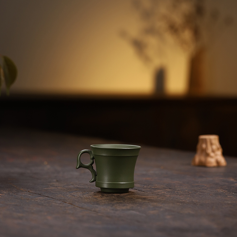 23丨杯口吞云气，枝把钓春声——绿泥杯的五感叙事——民绿把杯