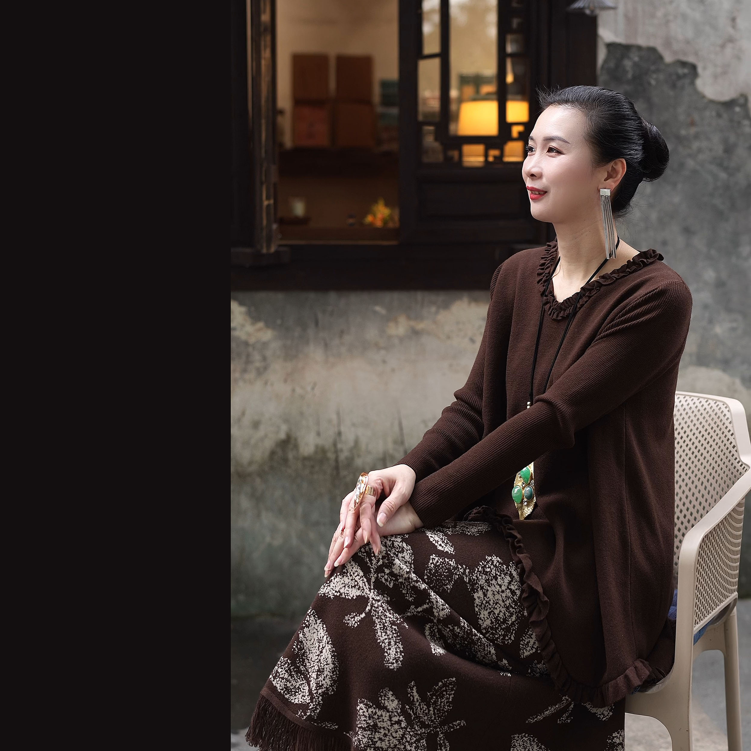 绪调[绵雪缀华]新中式轻奢风编花百搭羊毛衫XD0650S