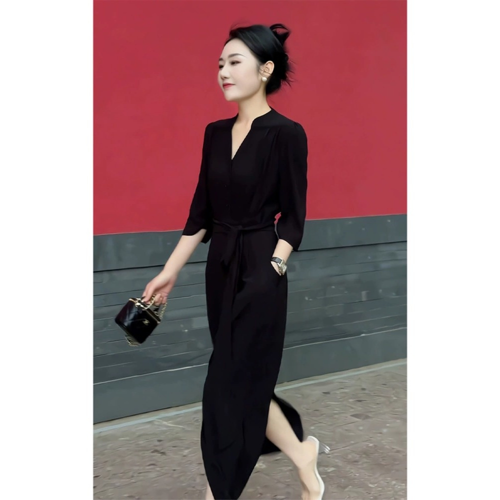 法式简约休闲宽松短袖连衣裙女夏微胖显瘦气质系带收腰黑色开叉裙