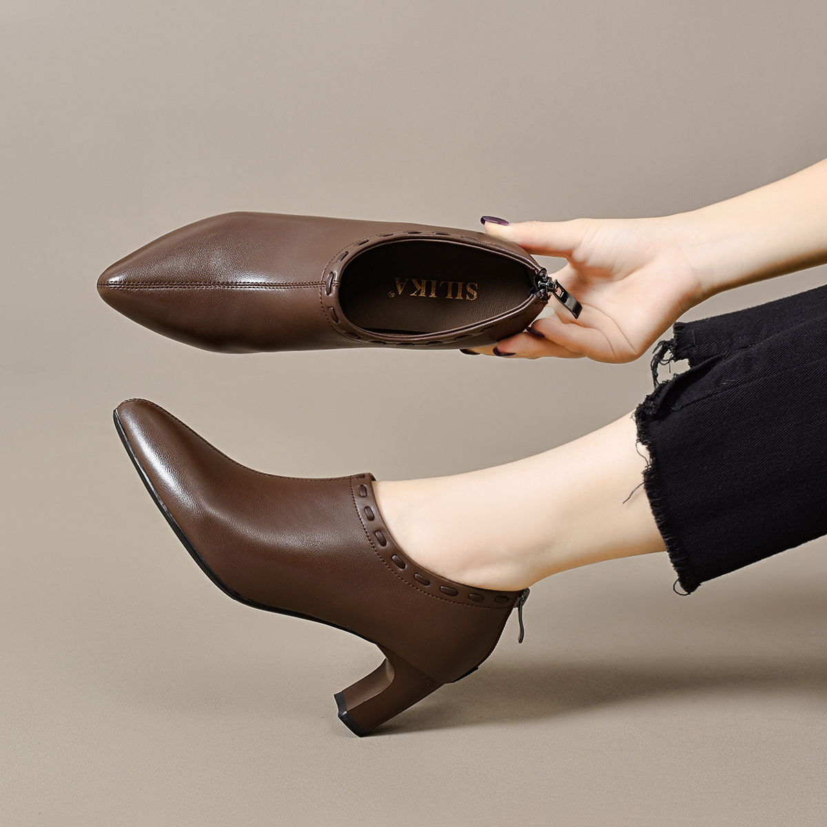 深口百搭气质单鞋女尖头粗跟高跟鞋老钱风必备女鞋春季百搭春秋鞋