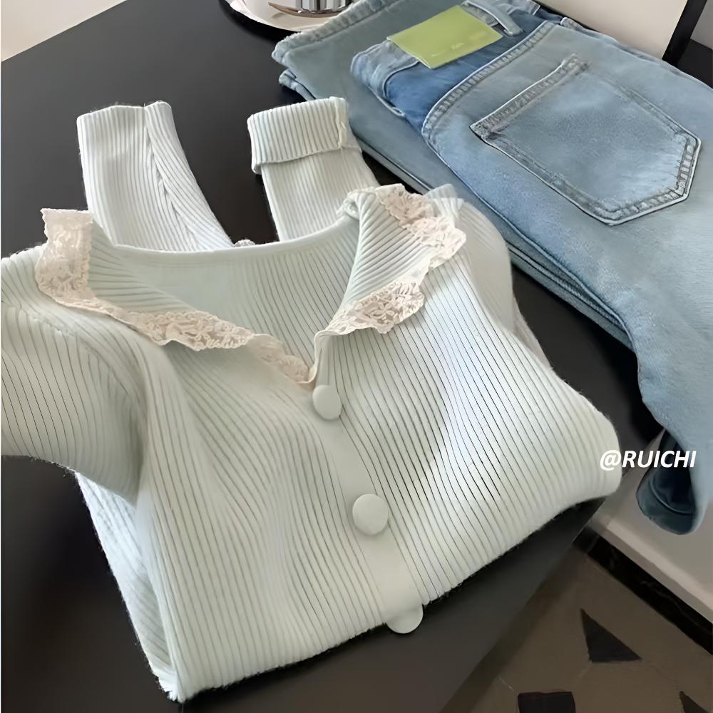 韩系氛围感2025秋冬蕾丝拼接翻领竖纹长袖套头显瘦针织衫上衣女