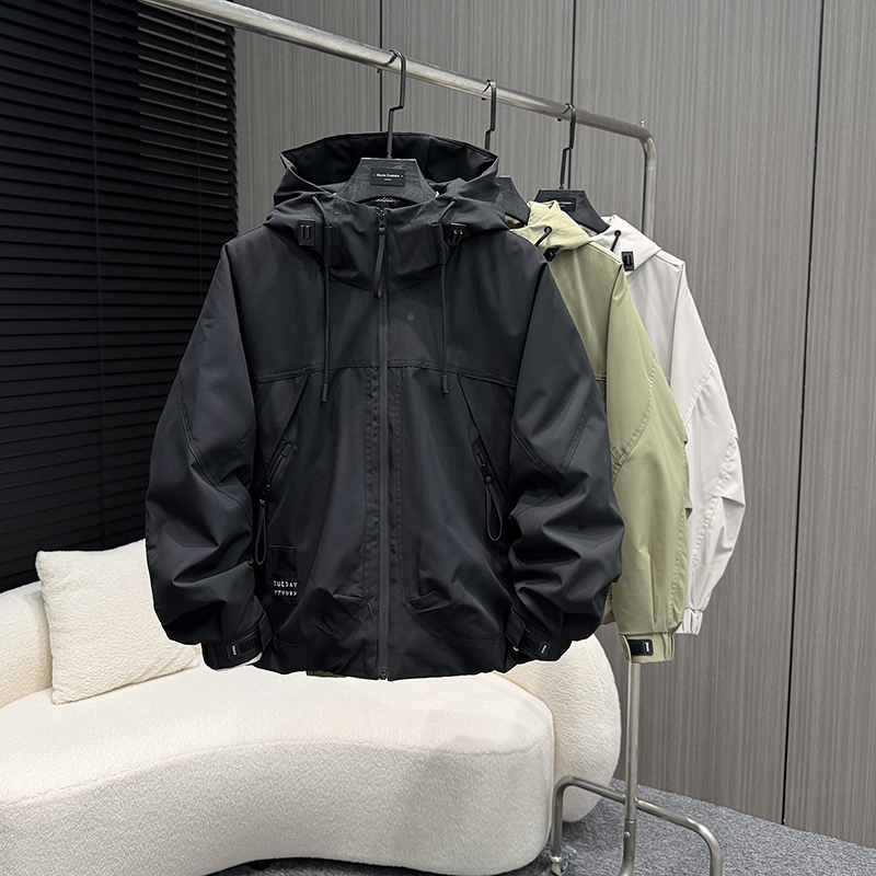 秋冬户外大气保暖加厚棉衣痞帅网红外套轻奢男士潮牌连帽短款夹克