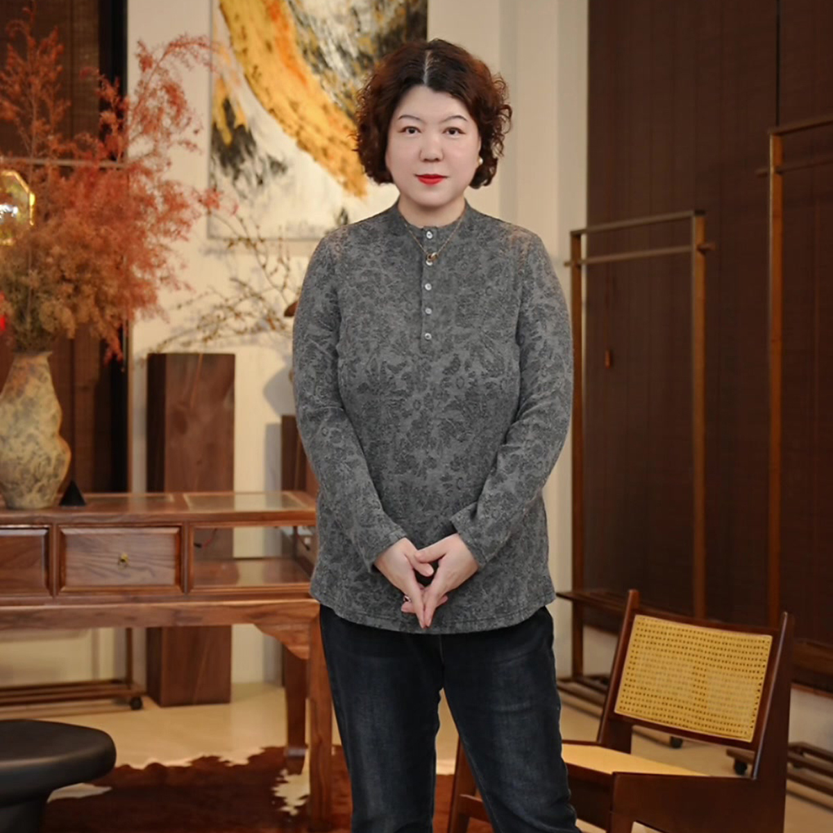 金雀绫【相思灰】半高领常规提花设计款加宽加大T恤SZA3SW783