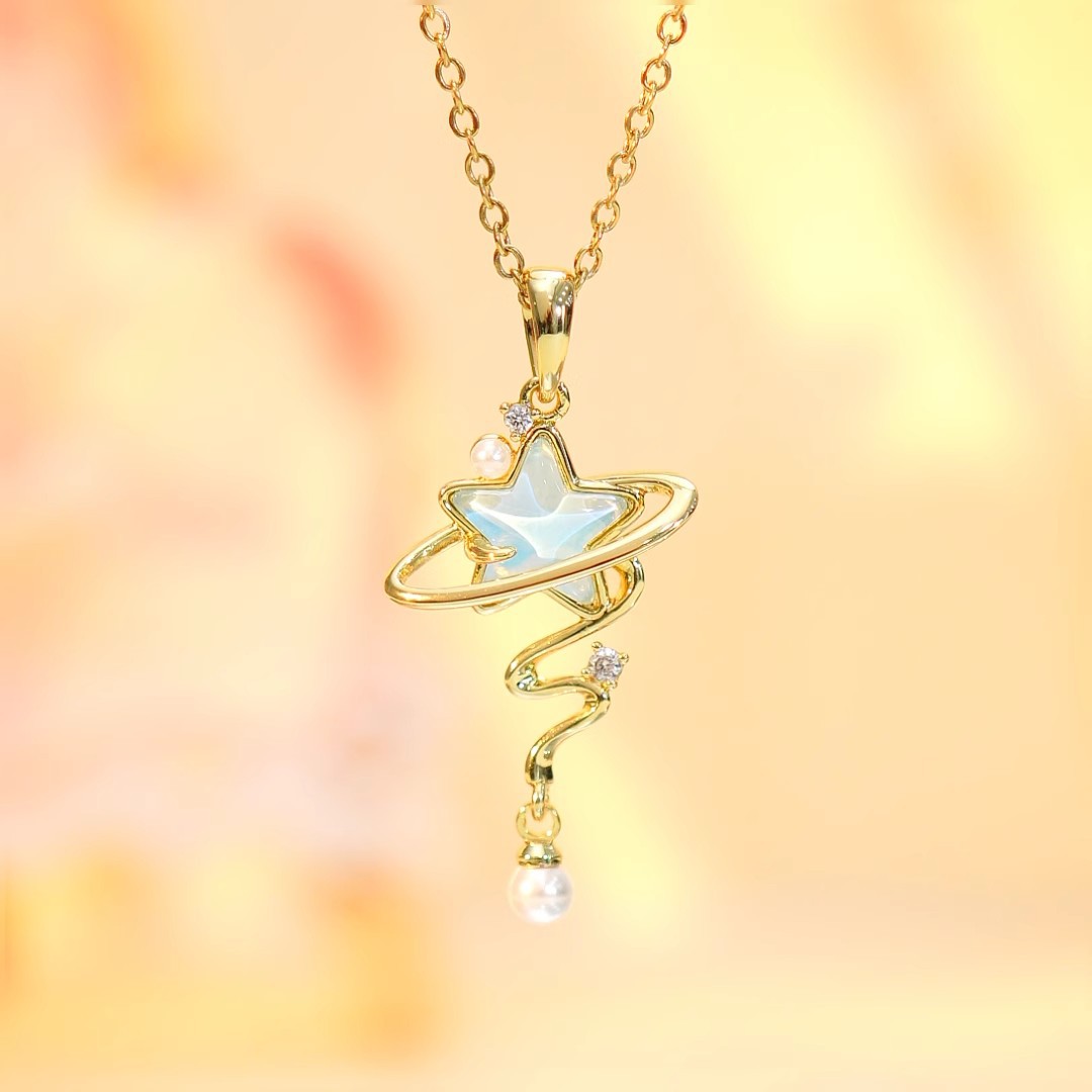 钛钢项链 多巴胺星星流星项链女2025新款轻奢甜美钛钢不掉色坠链