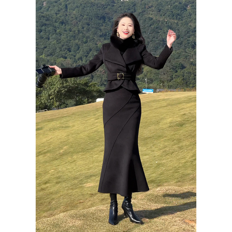 格润雅冬季女装套装2025新款女神范气质收腰外套显瘦鱼尾裙两件套