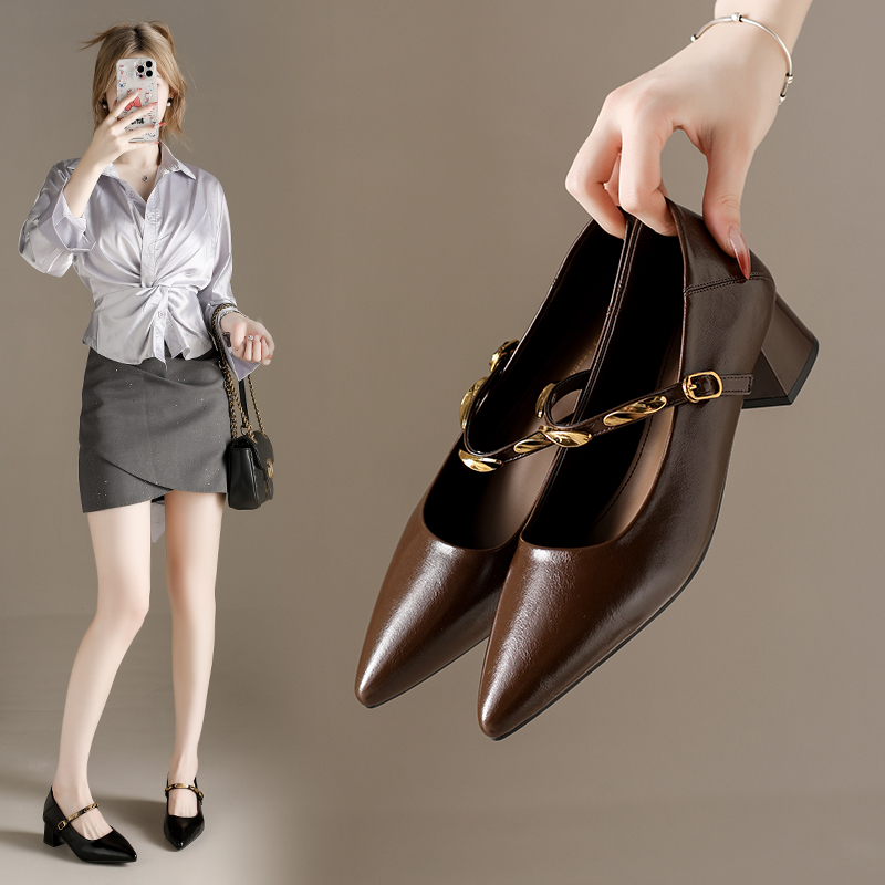 粗跟尖头秋季漆皮法式浅口单鞋春季女鞋中跟跟鞋