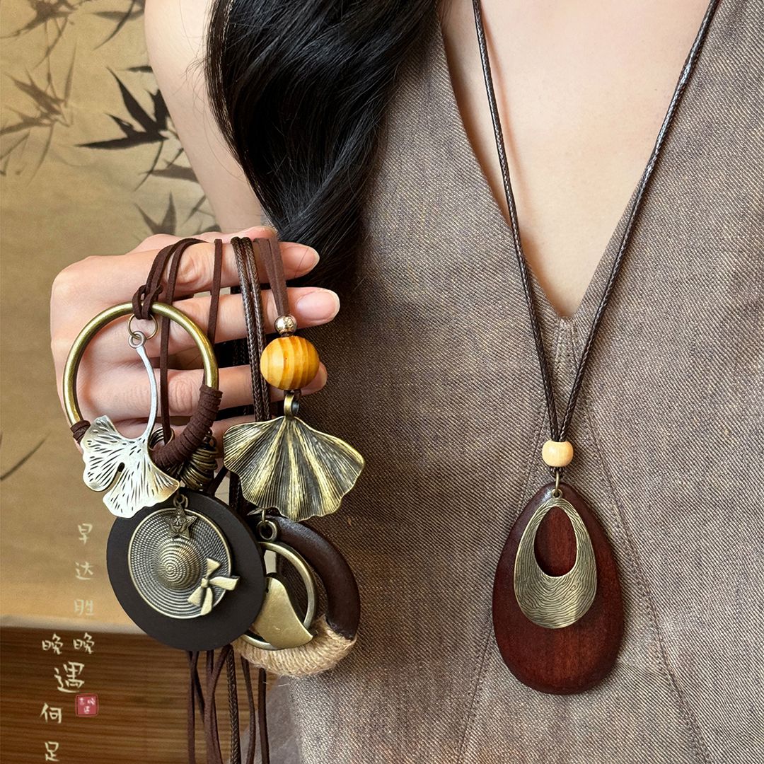 合金木质项链 银杏叶编织木质长款项链女新中式复古毛衣链C154