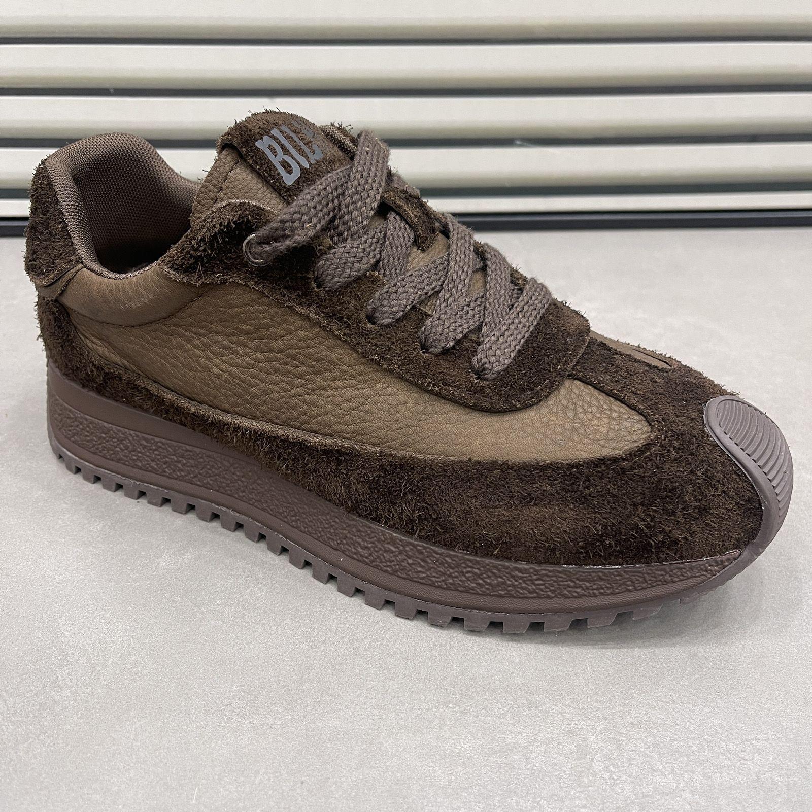 2025新款男鞋秋季舒适运动时尚皮面透气板鞋休闲鞋潮鞋男士休闲鞋