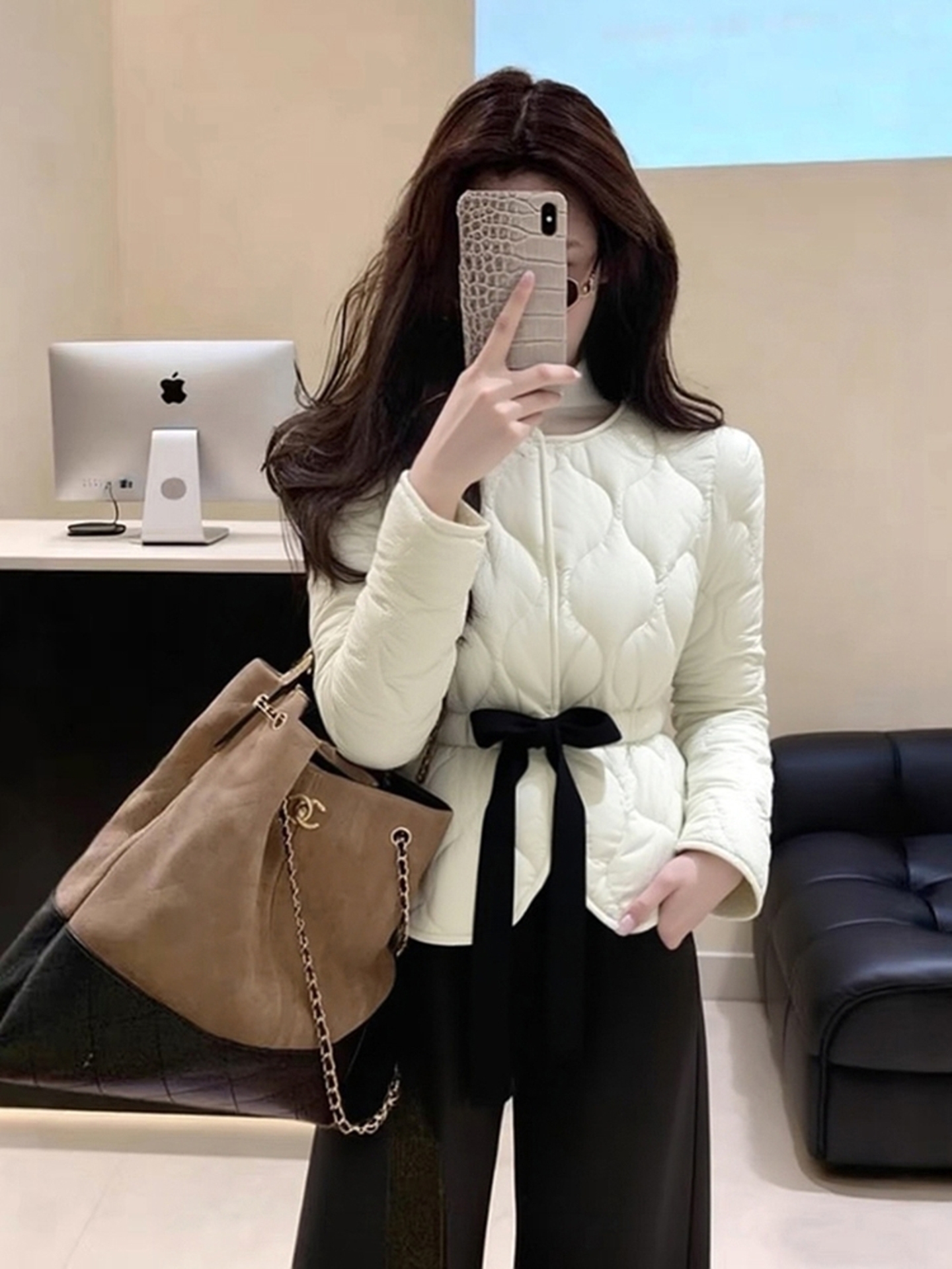 白色棉服外套2025冬季新款独特超好看时尚洋气高级感收腰短上衣女