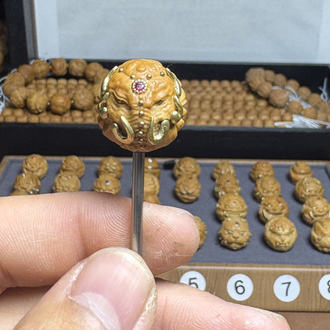 二哥猴头【六牙象神】猴头镶嵌单颗恶僧