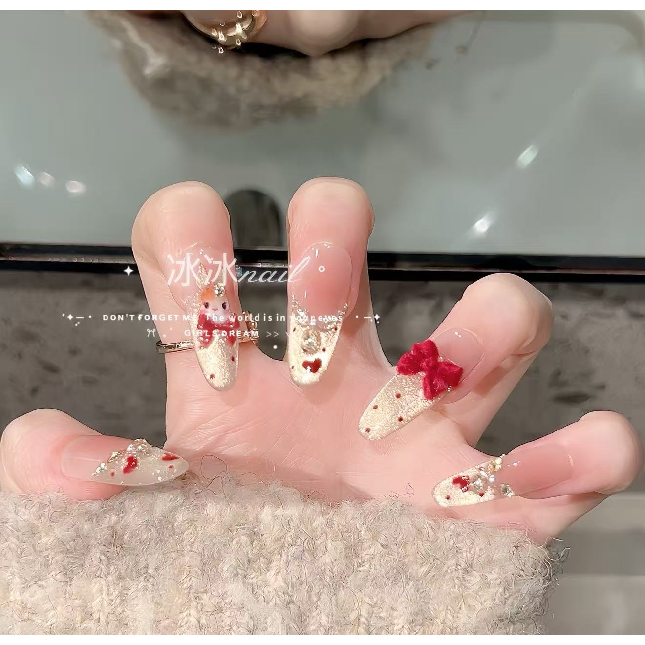 【月兔派对】蝴蝶结法式可爱月兔可爱显白凯蒂猫手工穿戴甲10片装