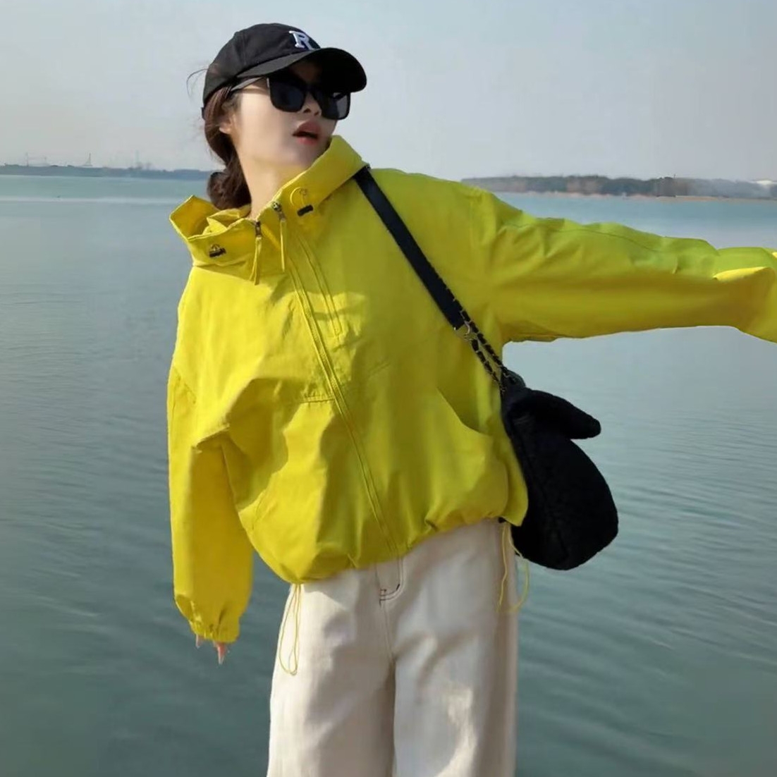 欧货运动休闲冲锋衣外套女2025春秋新款设计感宽松百搭夹克上衣潮