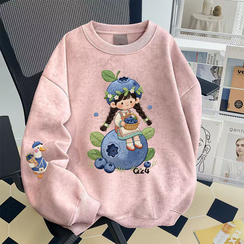 女童扎染圆领卫衣春秋2025新款卡通蓝莓女孩中大童加绒冬装上衣服