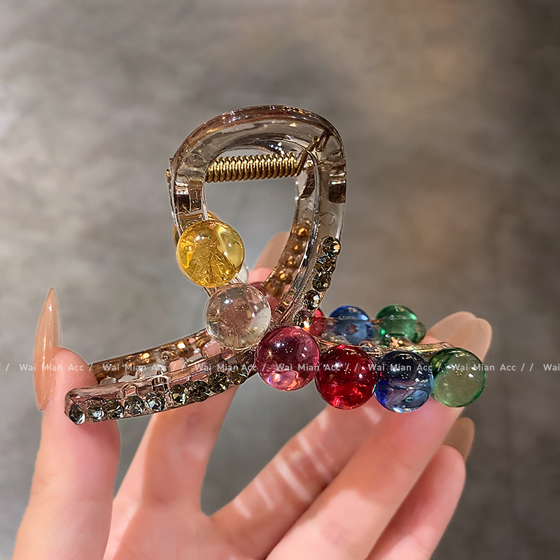 夏季新款彩色珠珠抓夹头饰女轻奢镶钻发量少盘发夹网红时尚鲨鱼夹