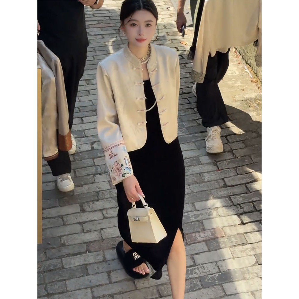 2025秋季新款今年流行新中式国风套装时尚气质独特上衣半裙两件套