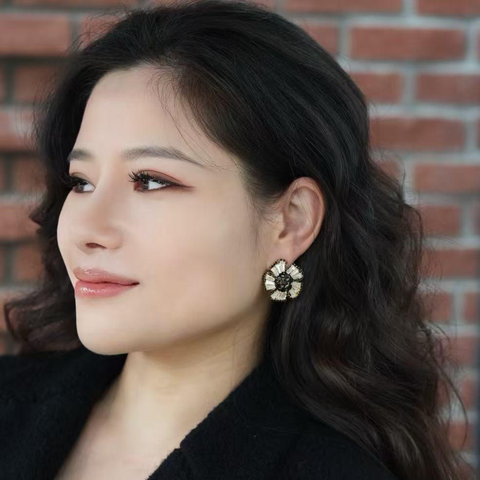 铜合金耳饰 A328秋冬复古手工轻奢耳环女时尚气质高级感百搭耳饰