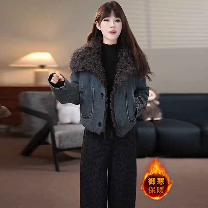 时尚复古加绒加厚牛仔外套女2025冬季新款洋气质保暖显瘦短款上衣