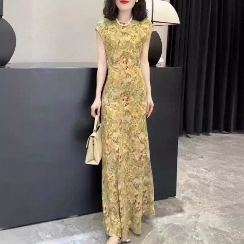 24168大爱美依缘2025夏季新款复古印花连衣裙包袖修身显瘦长裙女