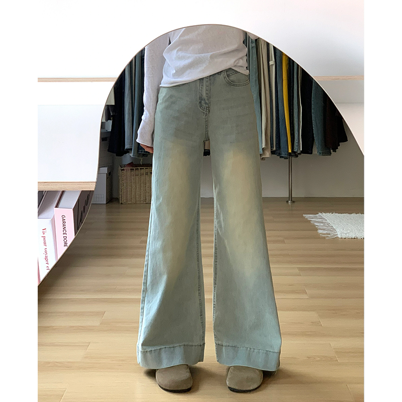 浅色高腰微喇牛仔裤女2025春季小个字不贴腿宽松显瘦百搭喇叭裤子